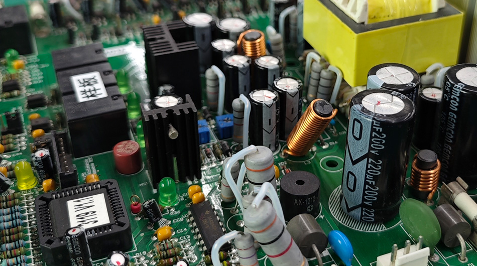 تأثیر مکانیسم ارتباط چند کاناله کارخانه های PCBA بر پشتیبانی مشتری