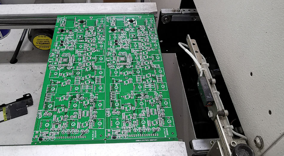 عناصر اصلی برای اطمینان از تحویل به موقع کارخانه های PCBA چیست؟