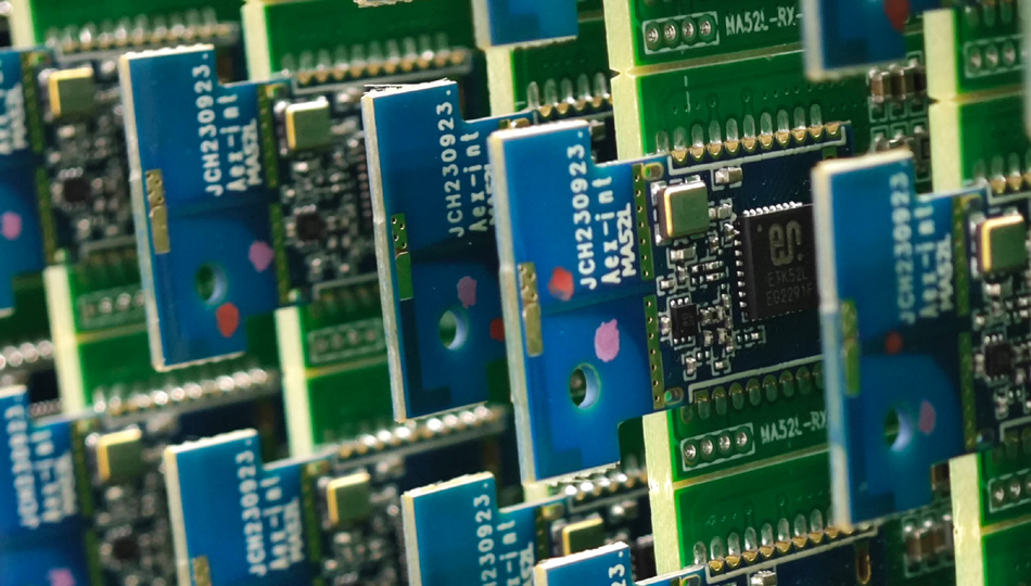 چگونه کارخانه های PCBA با نیازهای تولید طرح های مدار بسیار پیچیده کنار می آیند؟