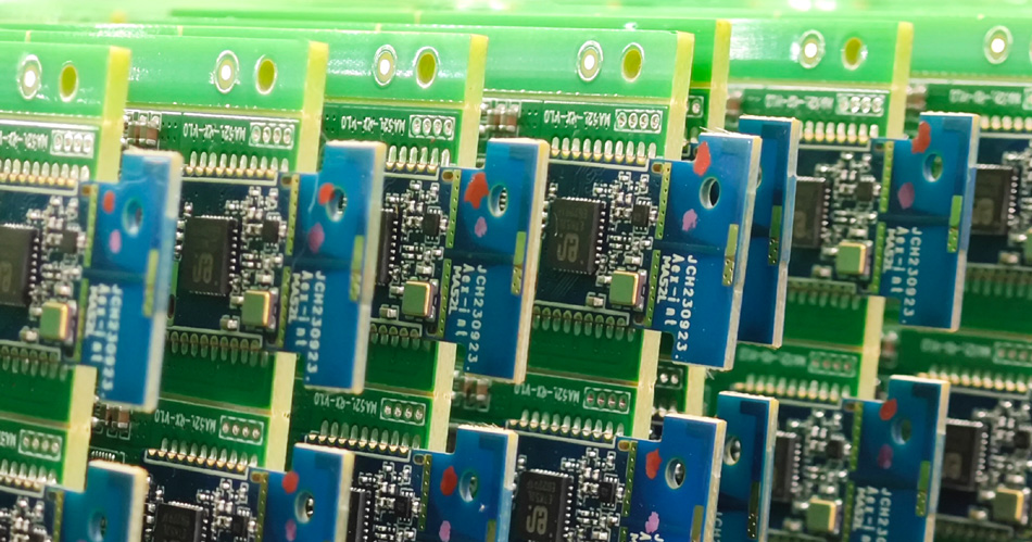 چگونه از طریق مدیریت کیفیت میزان معیوب محصولات PCBA را کاهش دهیم؟