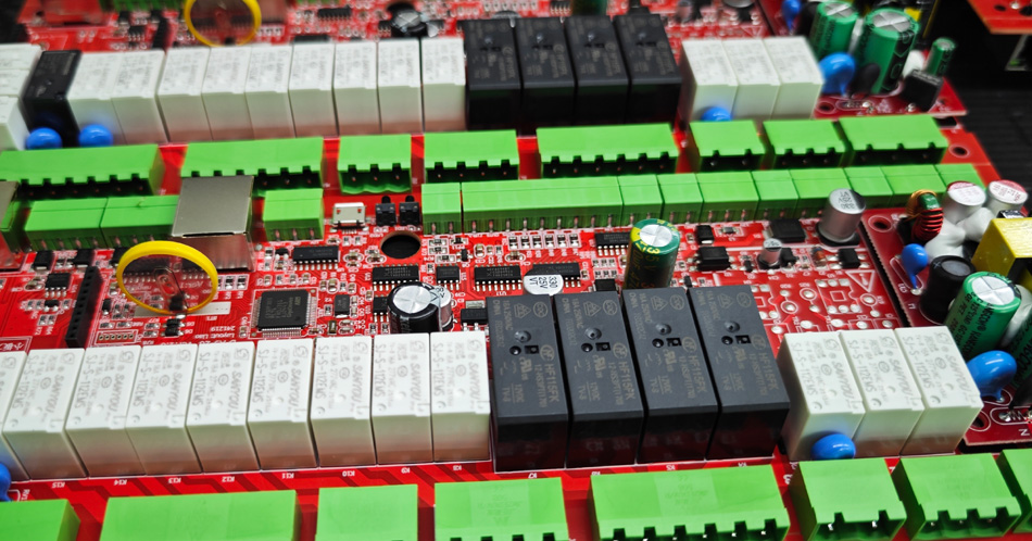 بررسی روندهای توسعه کارخانه PCBA در آینده: از فناوری تا خدمات