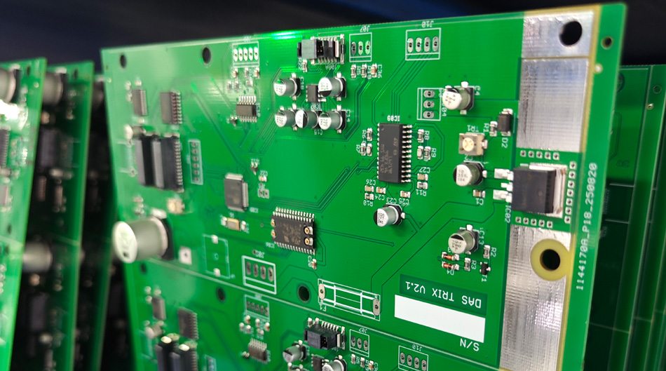 چگونه کارخانه های PCBA می توانند رقابت محصول خود را از طریق فرآیندهای پیشرفته SMT بهبود بخشند؟