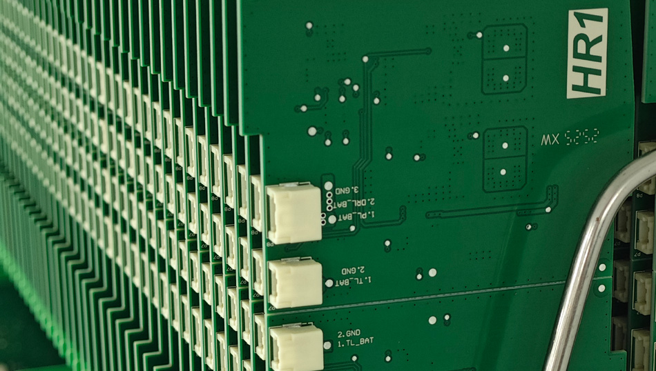 چگونه کارخانه های PCBA کنترل صنعتی می توانند کنترل کیفیت را از طریق نظارت بر داده ها در زمان واقعی بهبود بخشند؟