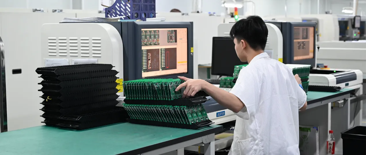 خدمات مونتاژ PCB کلید در دست: چرا شرکت های الکترونیکی به سمت تولید یکپارچه حرکت می کنند